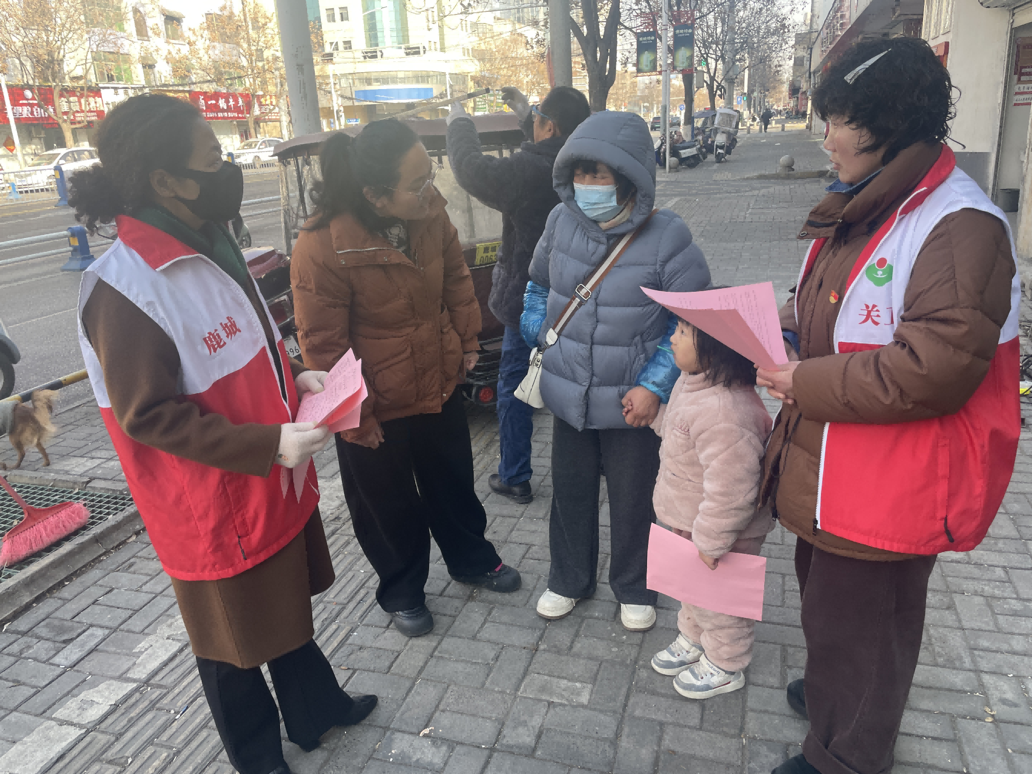 安徽省阜阳市阜南县解放社区开展“网络安全为人民 网络安全靠人民”宣传活动1(1).png