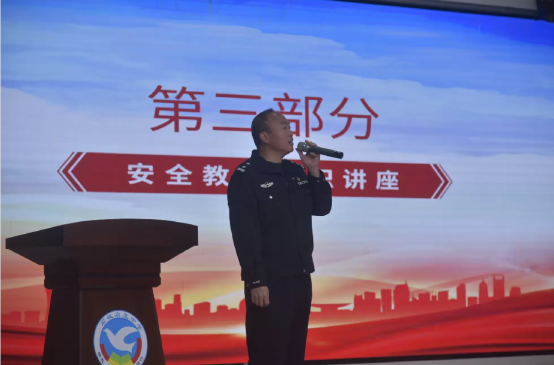 1739504214930565.png 图片3.png