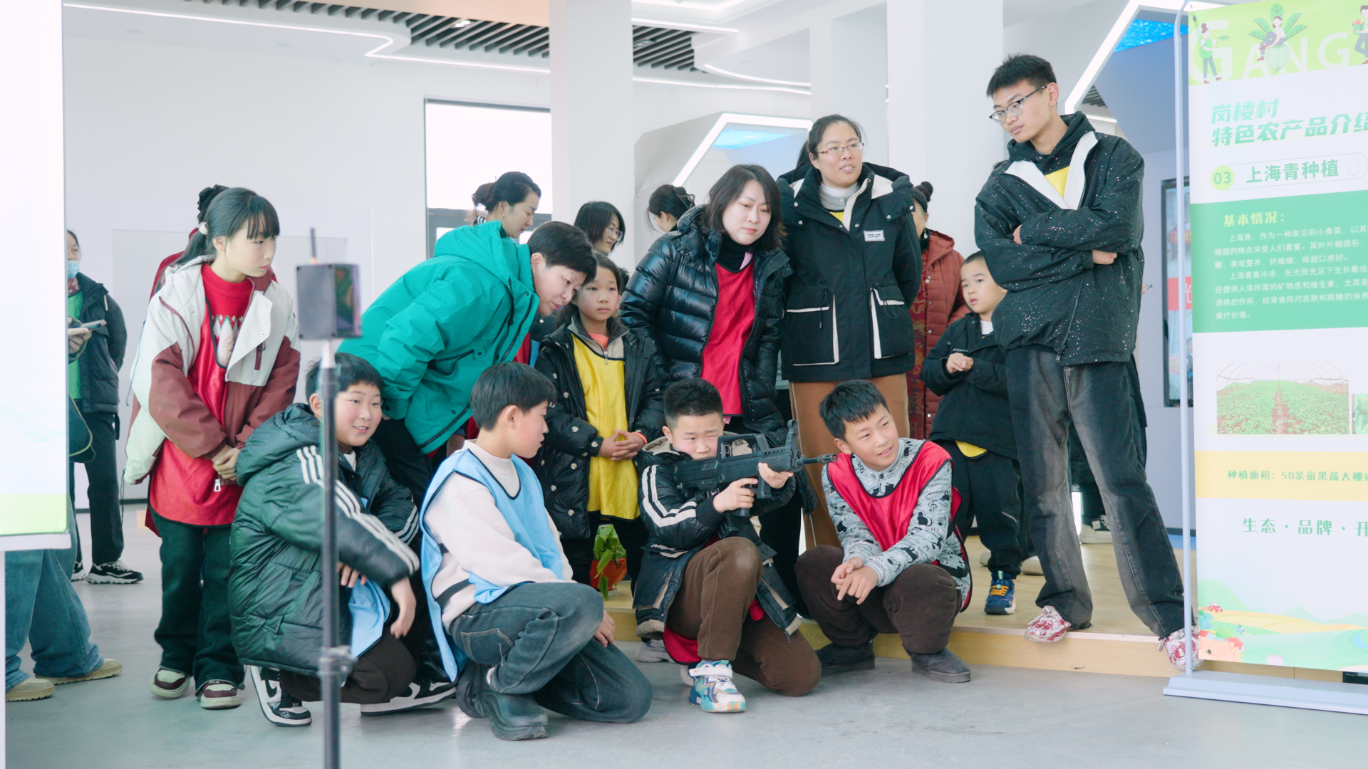 序列 01.00_04_08_10.Still033.jpg