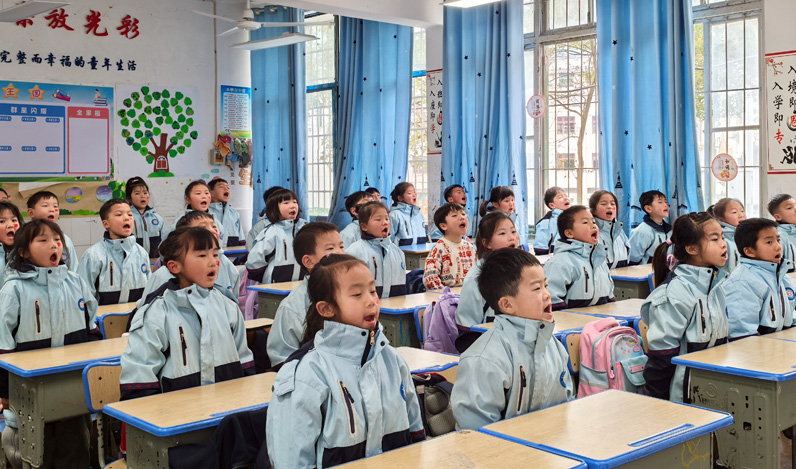 1740882487344204.jpg 3217.jpg