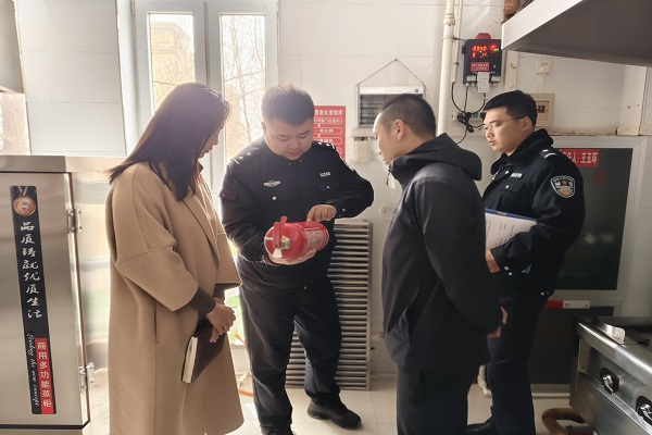 1740920035269893.png 3.png