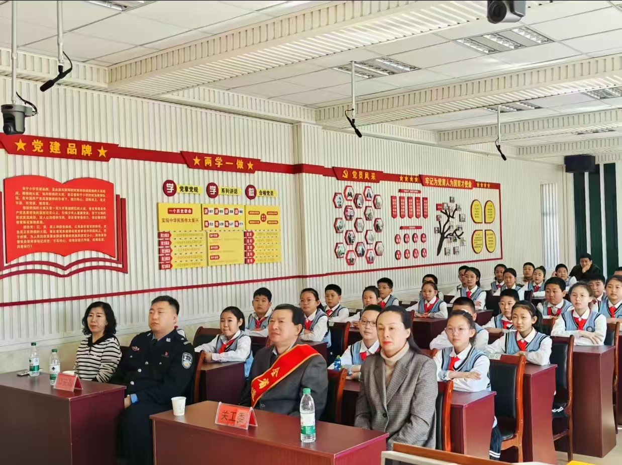 1741011299457310.jpg 阜宁小一.jpg