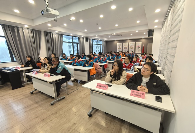 1741070953497861.jpg 【松陵街道】苏河社区:“奉献青春力 传递雷锋情”主题活动3.jpg