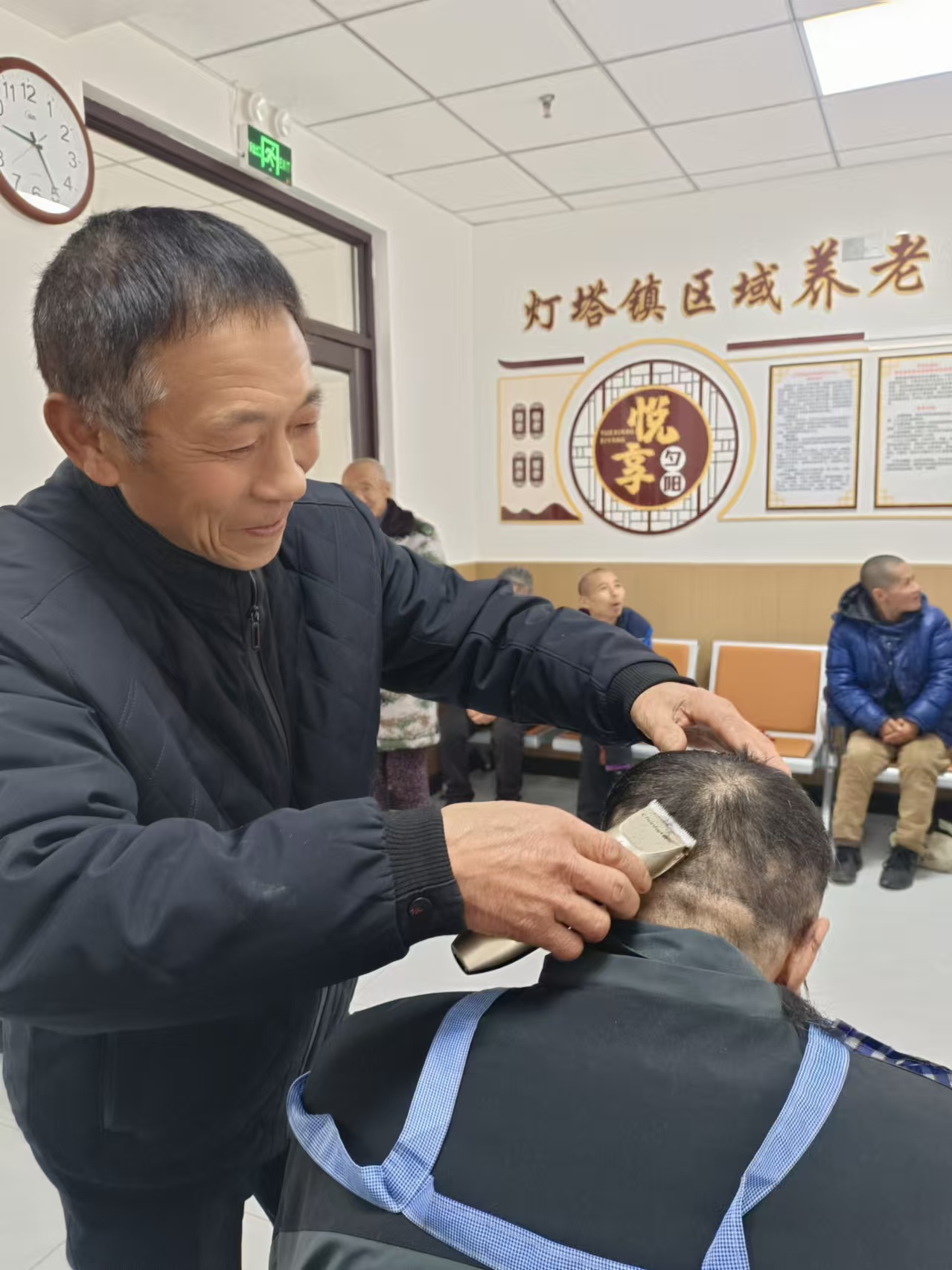 1741125787104932.jpg 05185156578311c2fe8809dc9607fce.jpg