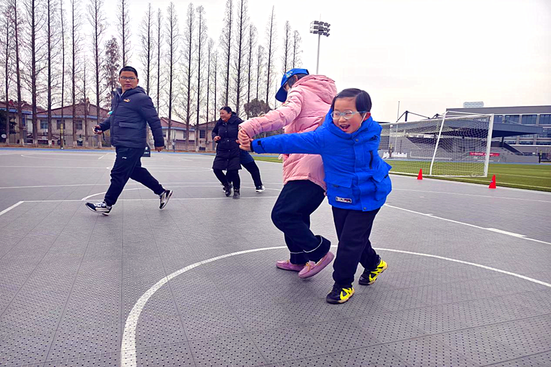 1741129474677477.png 江苏省南京市溧水区永阳街道通济街社区举办家庭亲子趣味运动会(1).png