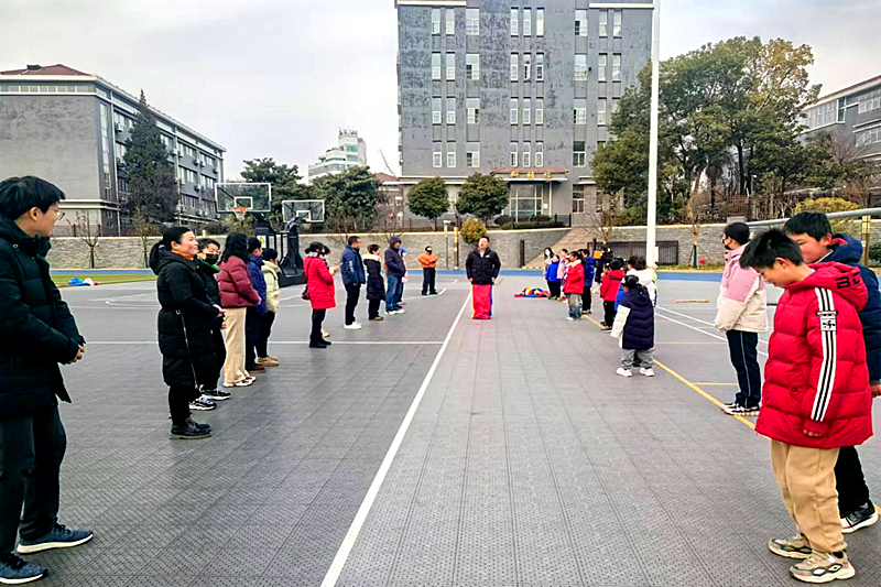 1741129486605028.png 江苏省南京市溧水区永阳街道通济街社区举办家庭亲子趣味运动会(2).png