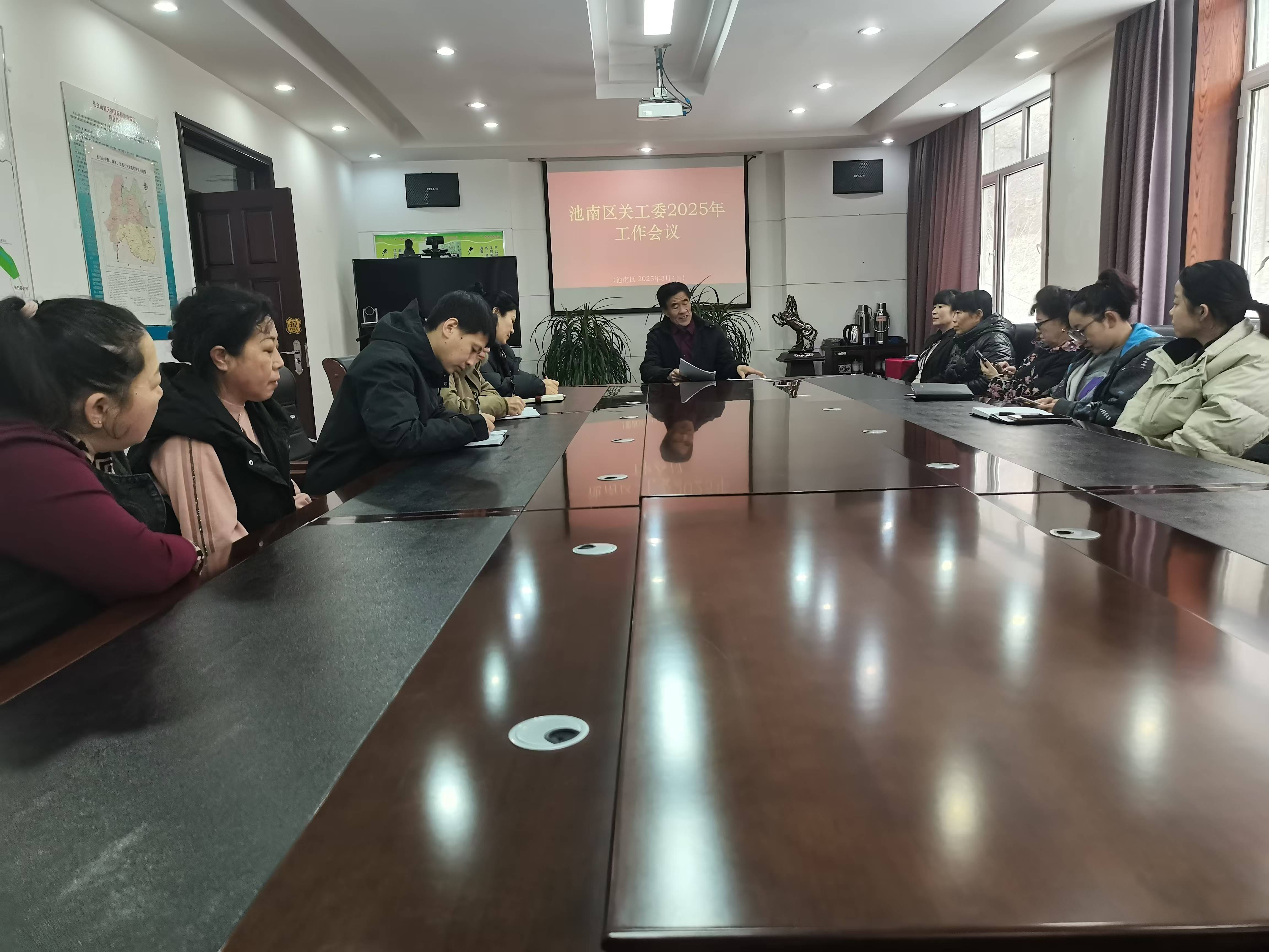 1741136923281103.jpg 490d65b62e439048edb8dc383901332.jpg