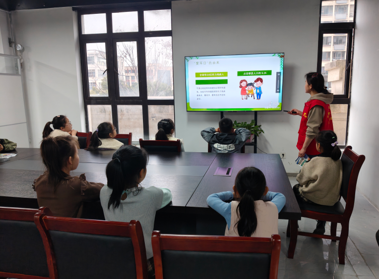 1741137363908993.png 1741137041166.png