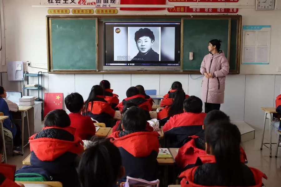 1741138988193932.jpg 043720a4cd3f23c3c03087220a3ebdf.jpg