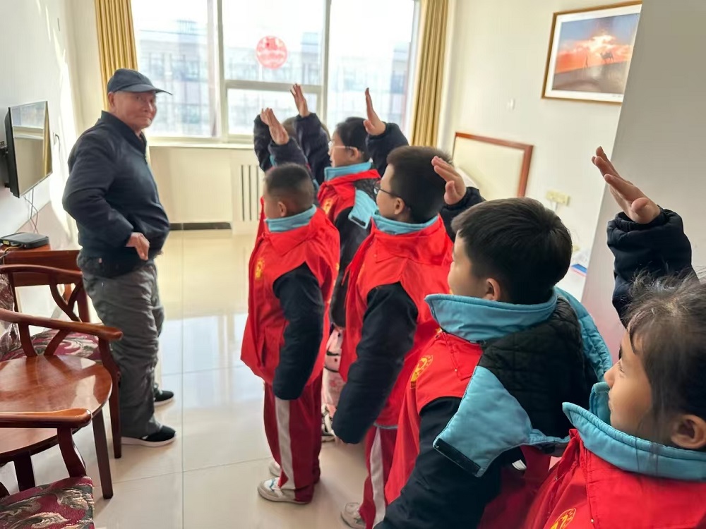 1741307609333904.jpg 564d095648dfcb6faf1f771227c1760.jpg