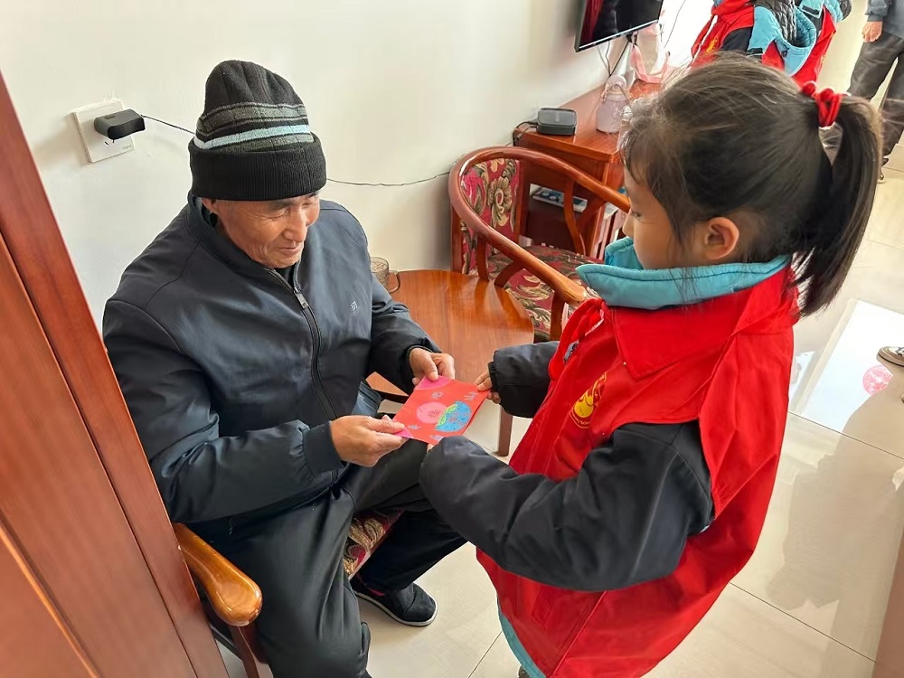 1741307650735021.jpg cf39b531eaa25bdb534dca8c27e4ae3.jpg