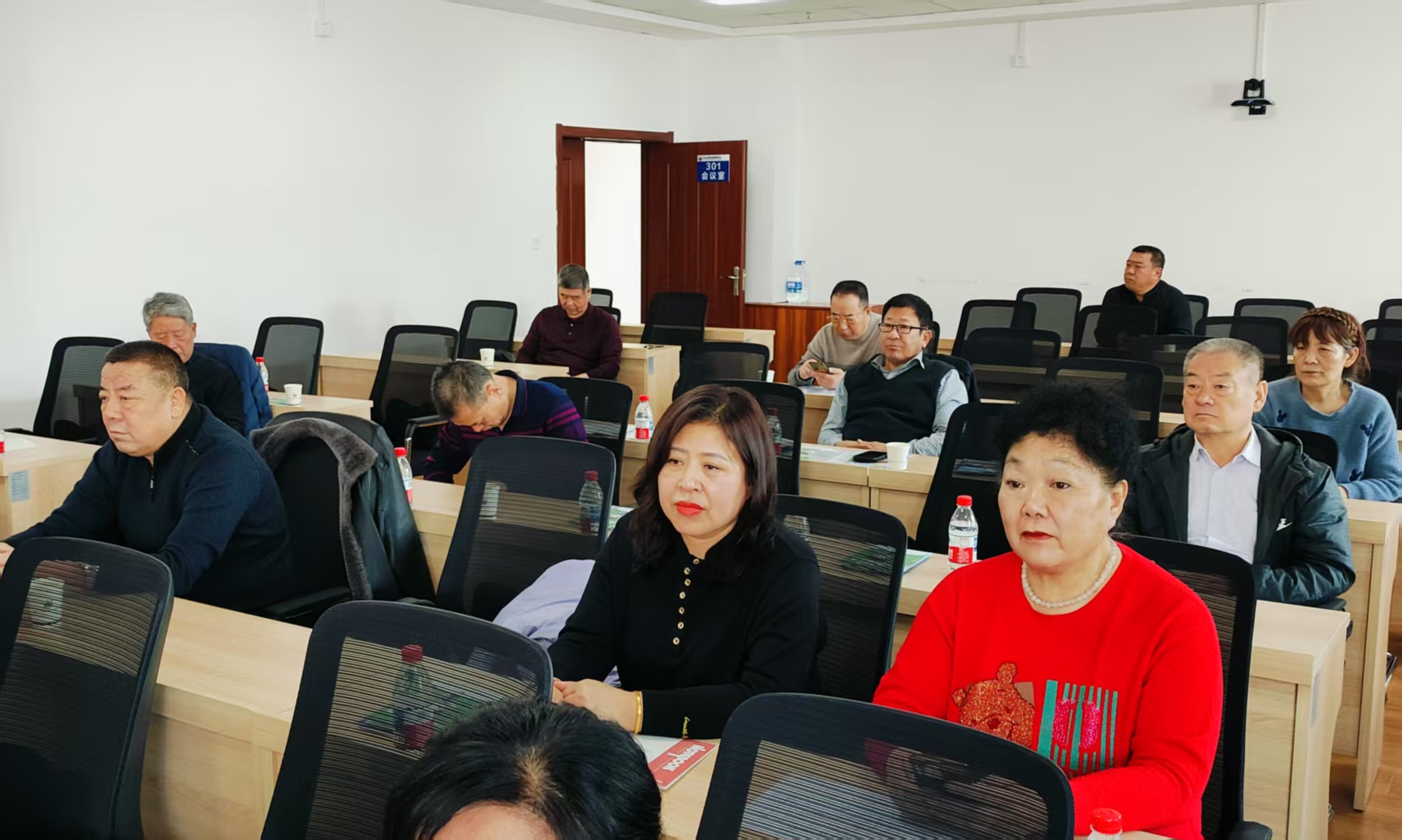 1741331773386379.jpg 772b3871805463f4da2d124570a9fe0.jpg