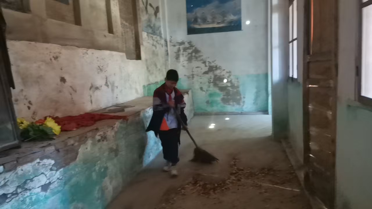 1743125063318614.jpg 3.jpg