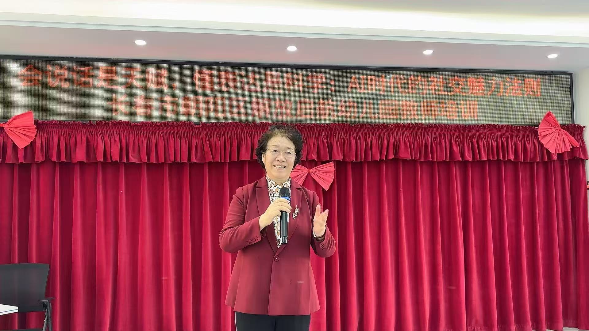 1743993931348348.jpg ce3bdf7edaa455eee9b216eeaaf8ec1.jpg