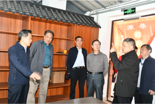 1744021542724283.png 1-1.png