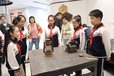 1745289625550981.jpg f9ec10b8f1ee02a671fccec46b3e0bb_副本.jpg