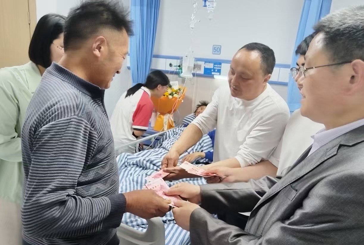 1745387692539748.jpg 2.jpg