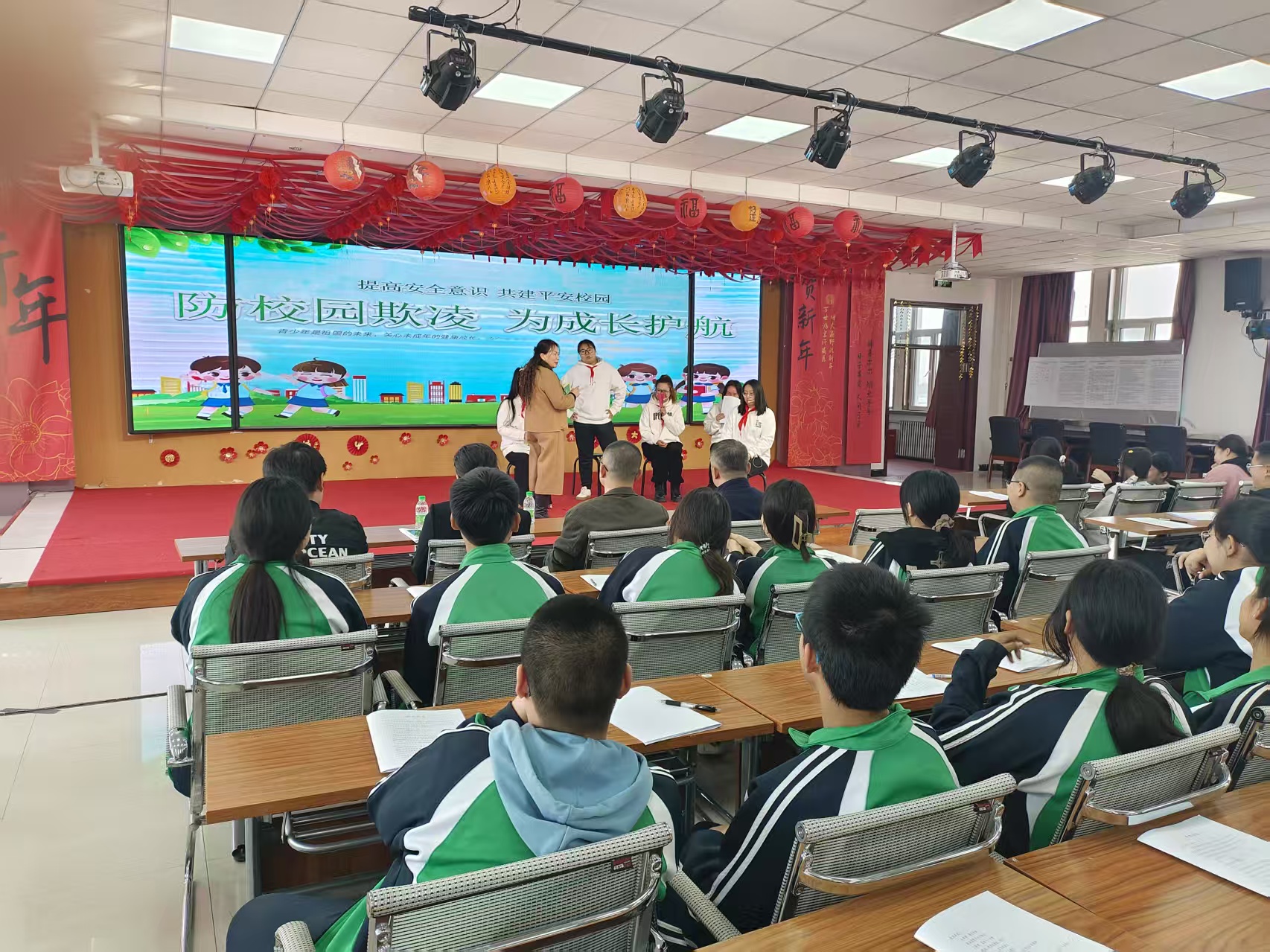 红岗区关工委、八百垧司法所普法宣讲及短剧演出活动 (1).jpg