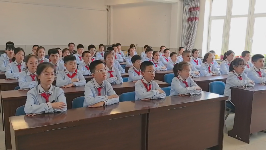 1745735231197341.png 图片2.png