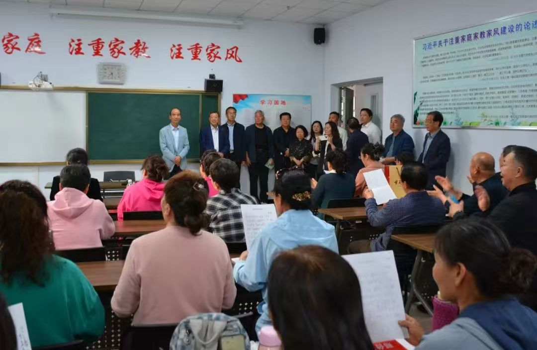 1745810485499932.jpg 1162211915.jpg