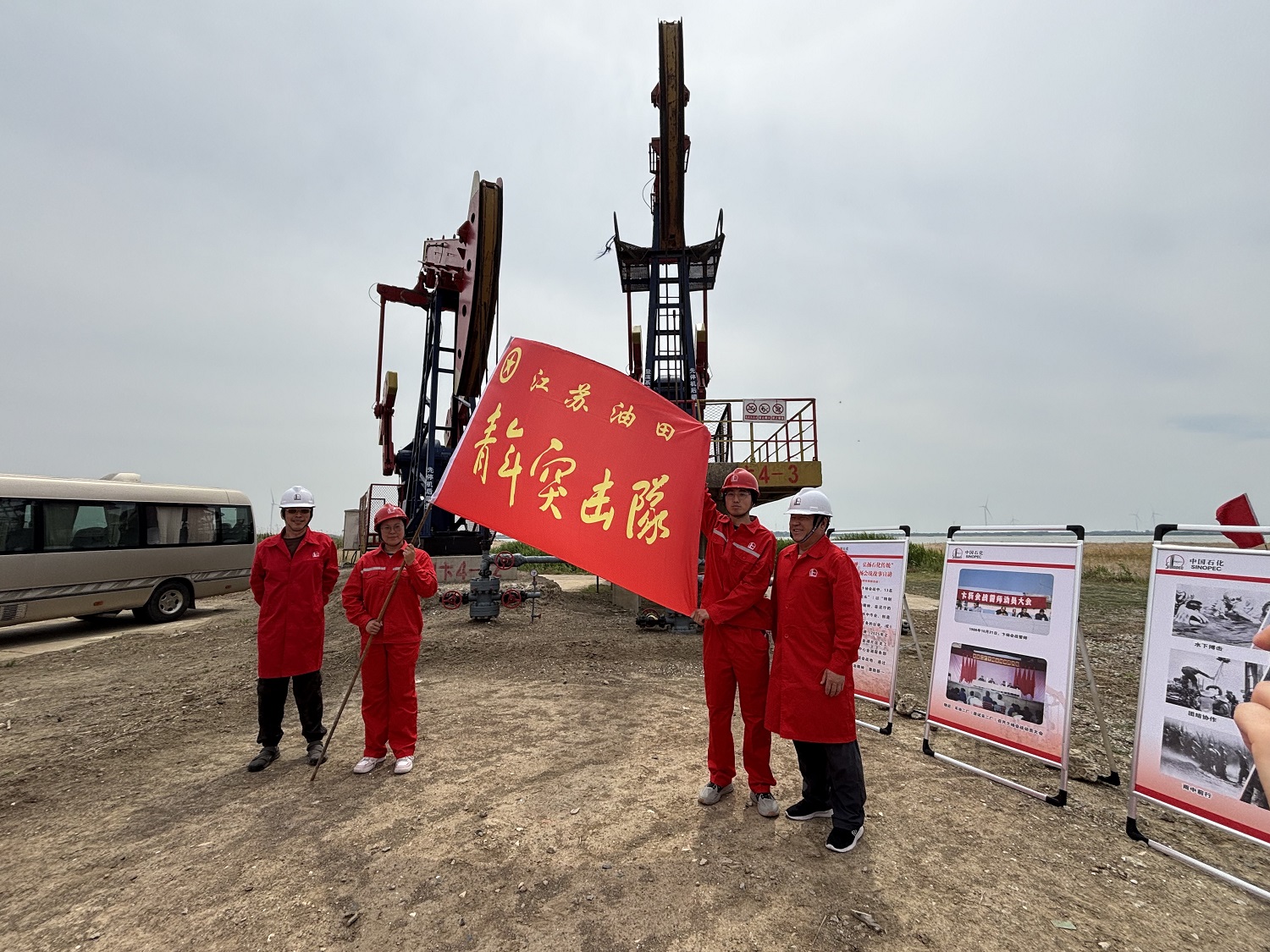 1747203949482712.jpg 002.jpg