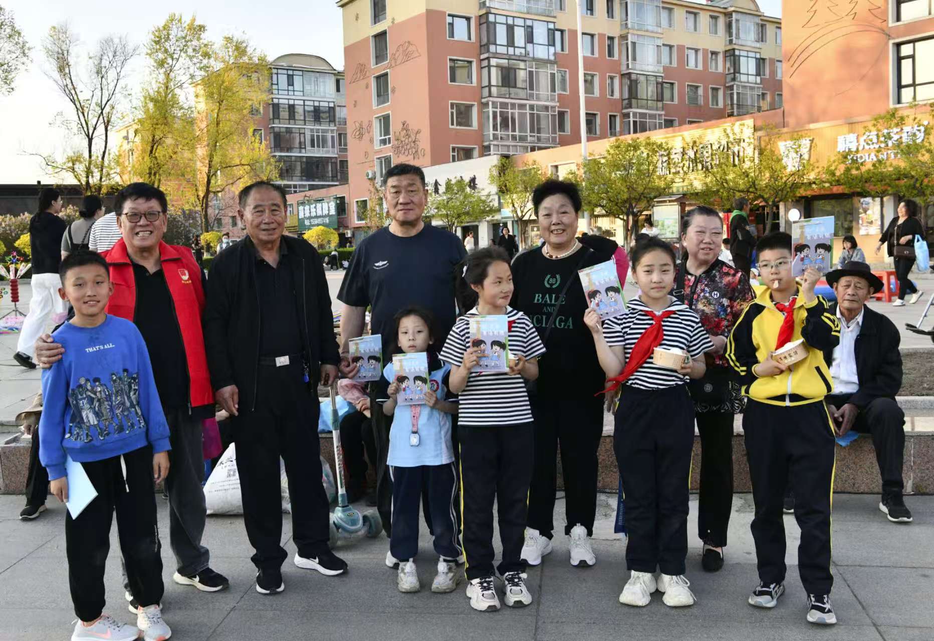 1747641935379142.jpg 018d09cd1d85f61e4f50f74814acc85.jpg