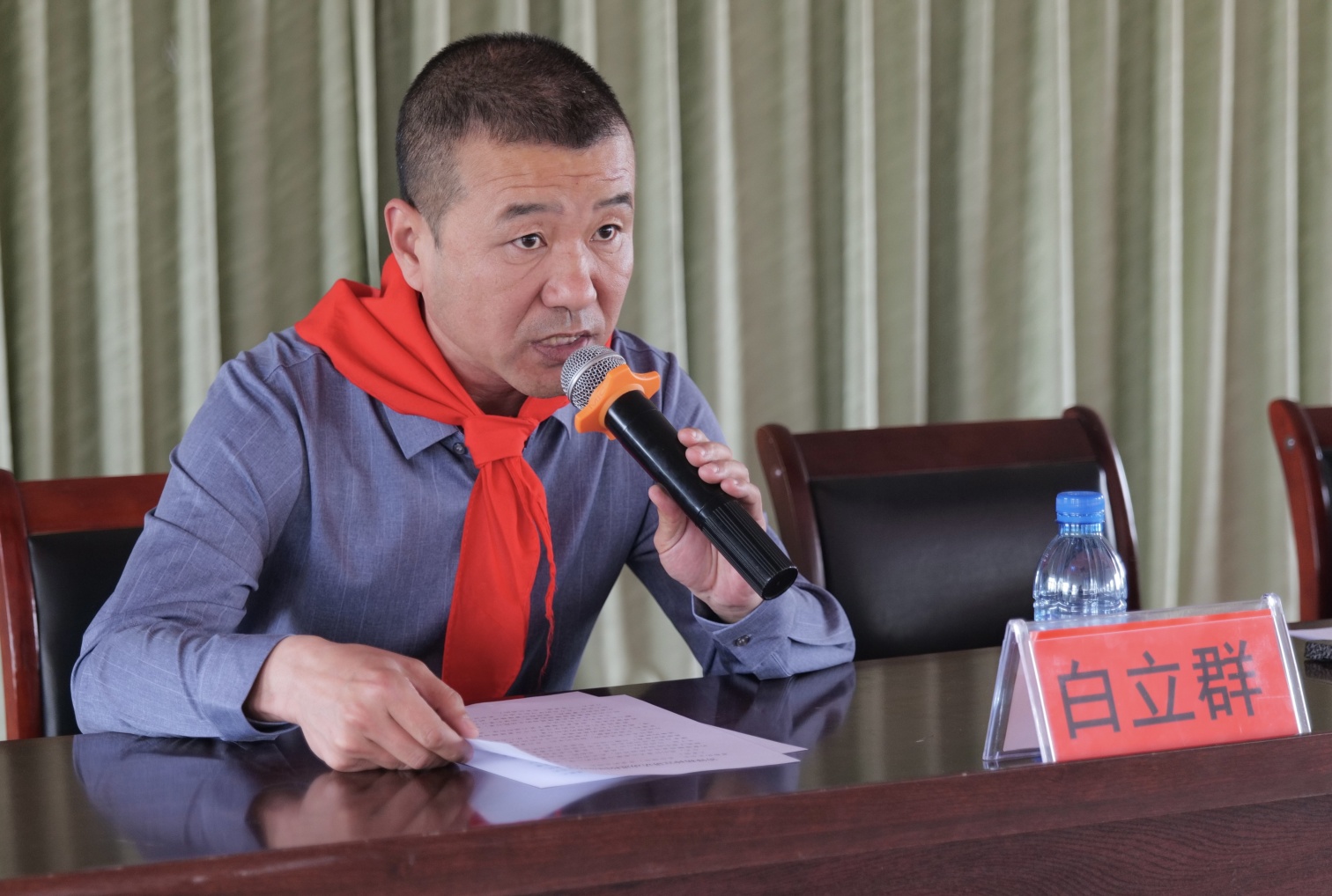 1747796836972759.jpg 元宝山区风水沟小学“五老”进校园学雷锋活动照片16_副本.jpg