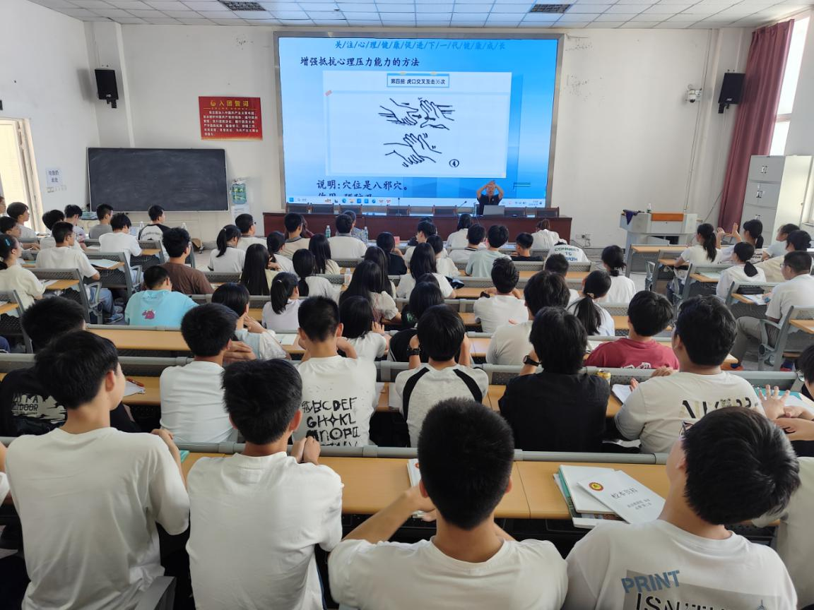 1747798828461341.png 图片1.png