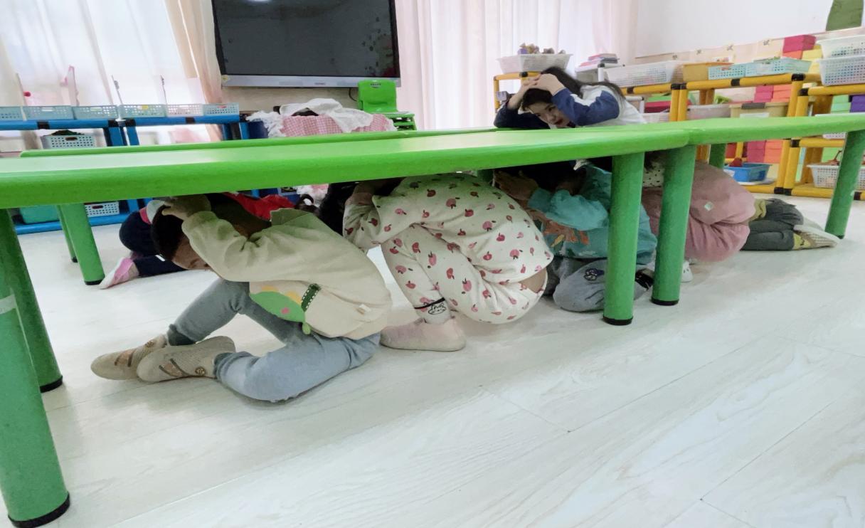 1747881975623082.jpg 1747881975623082.jpg