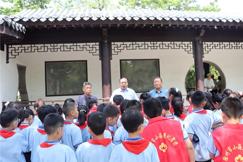 1748418071874955.jpg 0b2f7c7b3720aa39818bab7b1849872_副本.jpg