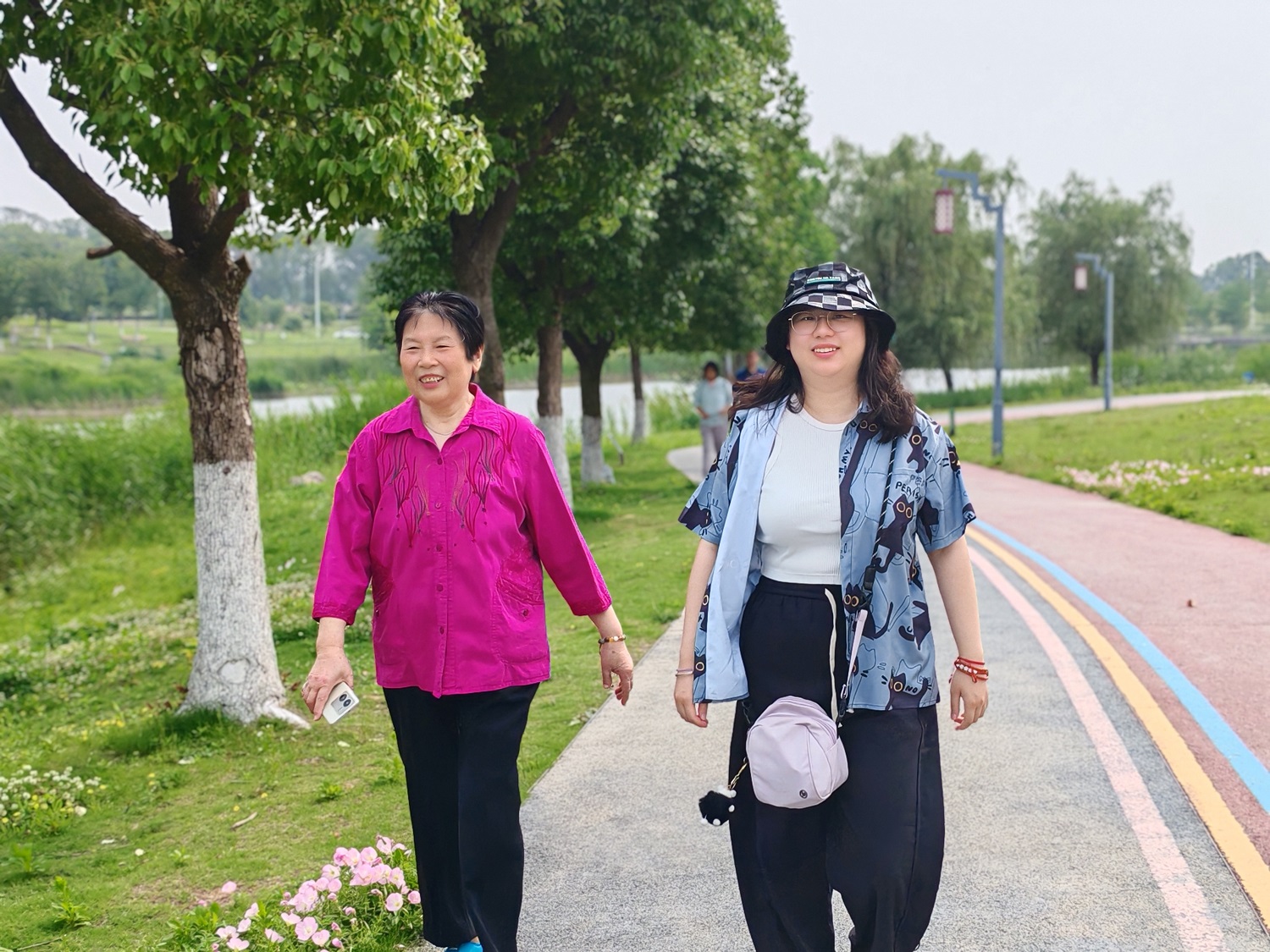 1748501122806568.jpg 1748501122806568.jpg