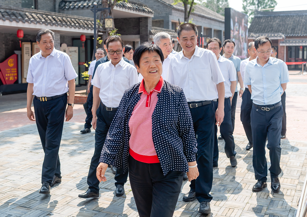 1749122921140200.png 1-1-1.png