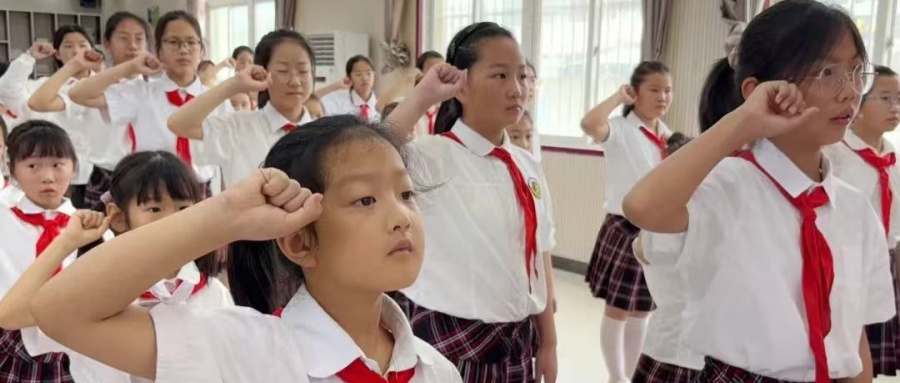 1749606805358657.jpg 04.jpg