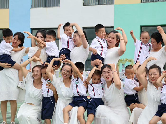 1752113244523171.jpg 7C5C7F263CD81C953D93B3DAB7975C48.jpg