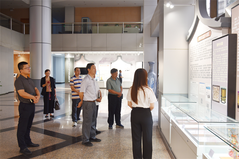 1753322198733248.png 2.png