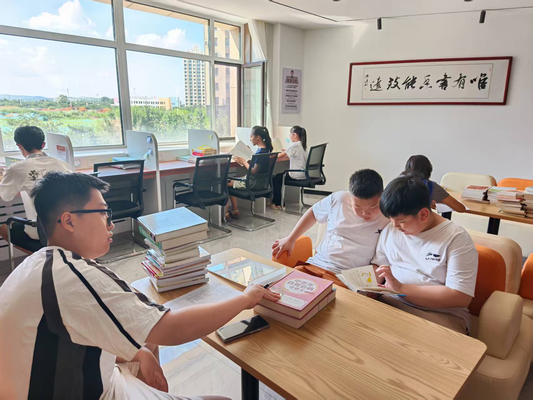 元宝山区西城街道新景四季东社区统战墨香涵远志 少年逐梦耀山河活动照片2.jpg