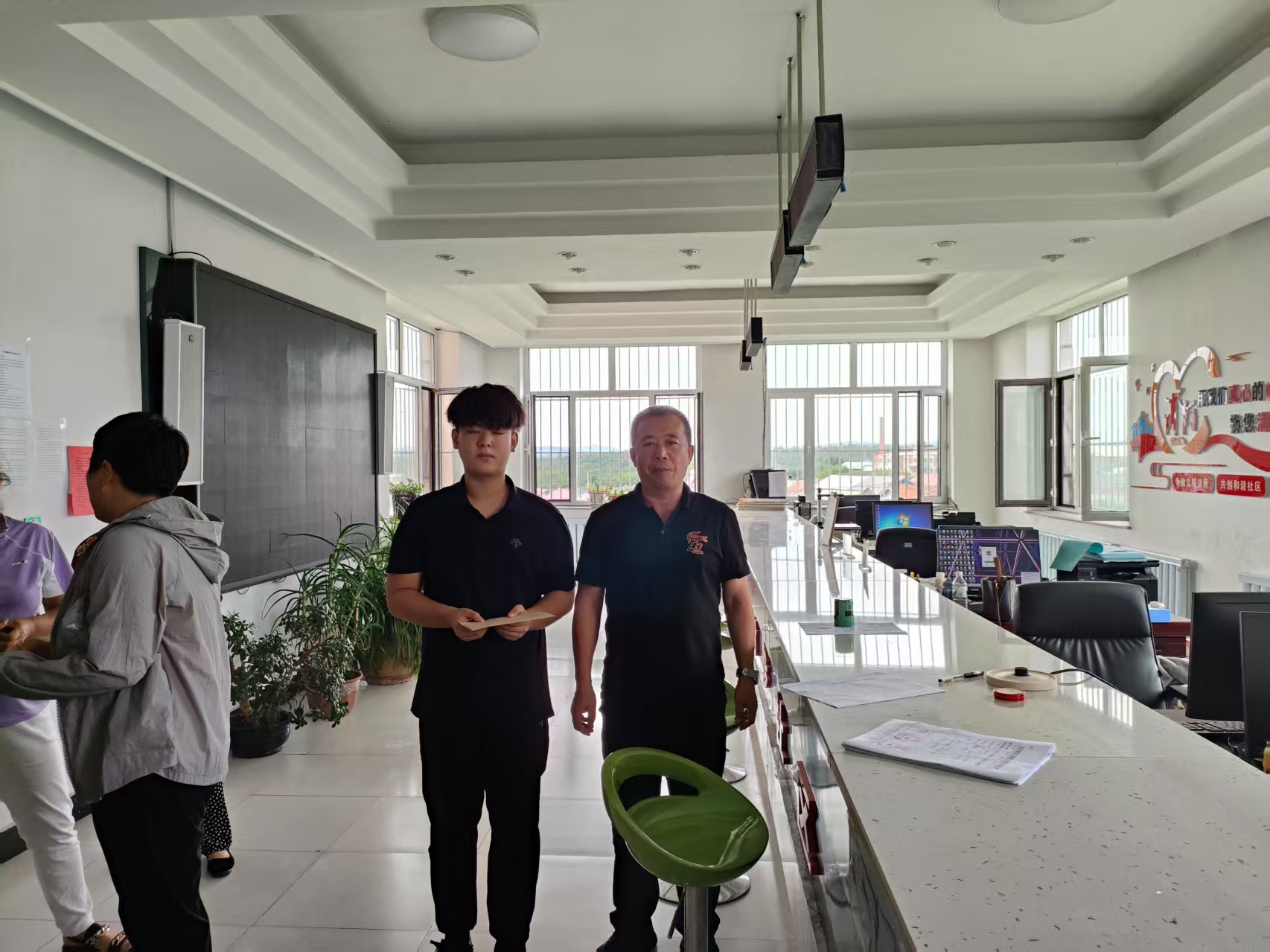 1755651671780687.jpg 通用2.jpg