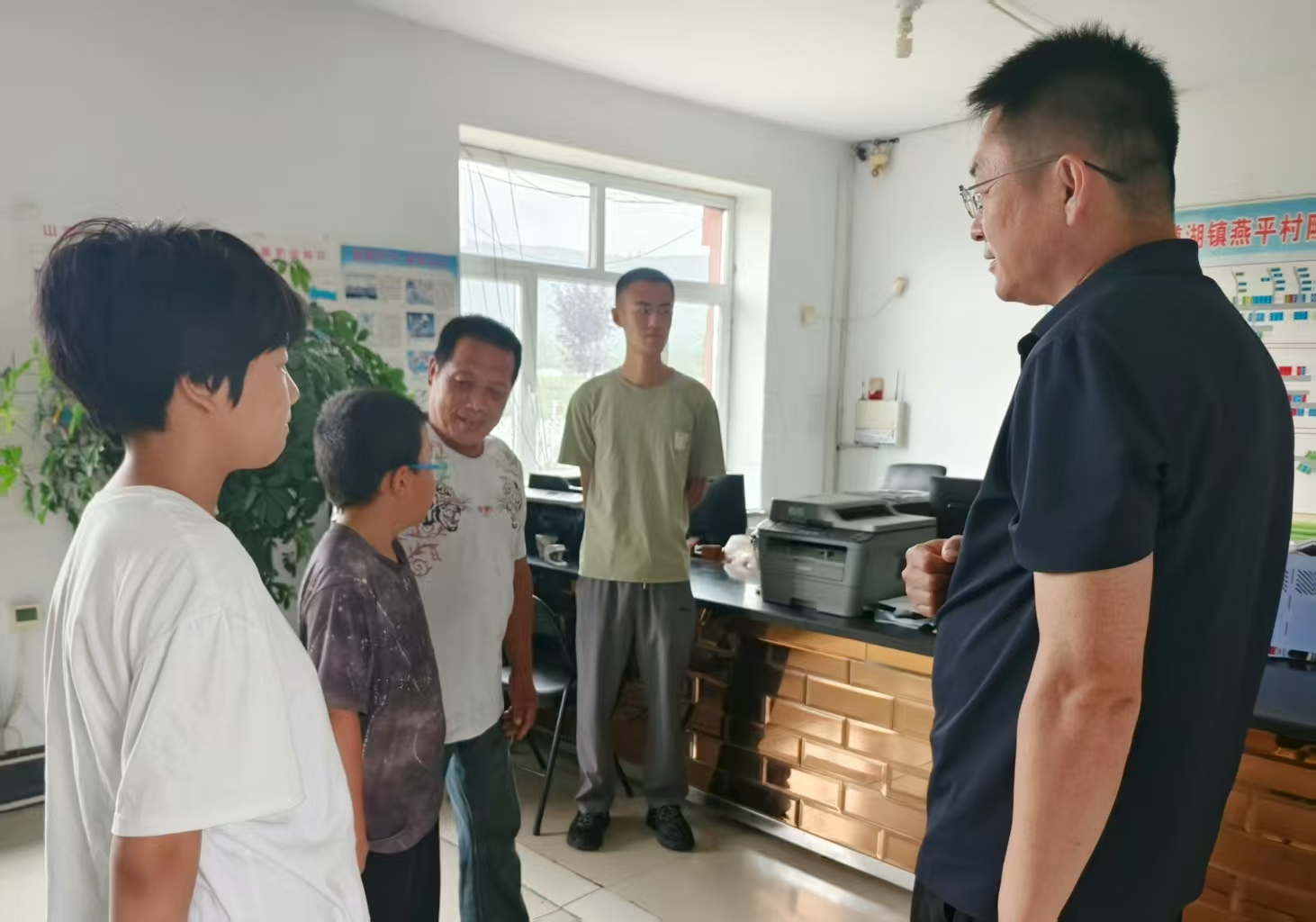 1755950906265948.jpg 3.jpg