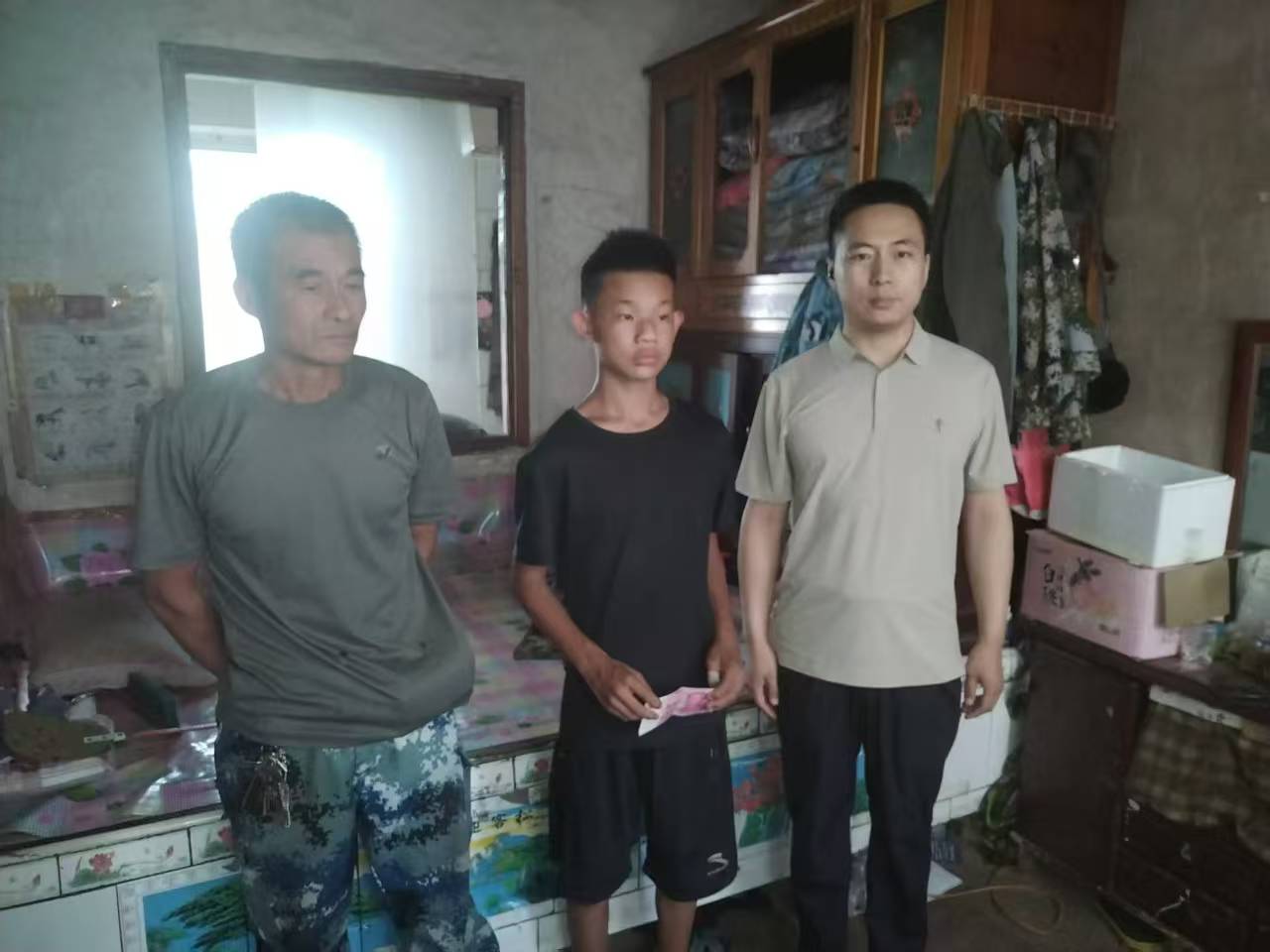 1755950981651135.jpg e4362e2f759ec57e7318e27f87b8a906.jpg