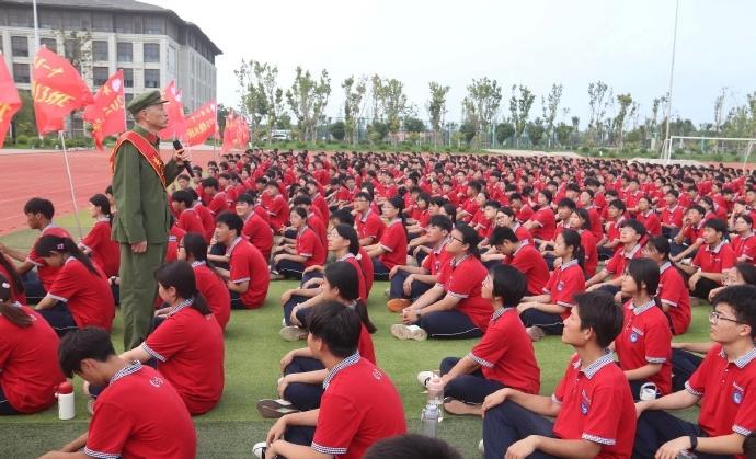 1756177161834420.jpg 0083M2iVly1i4qz8t8obmj30zk0npqf8.jpg