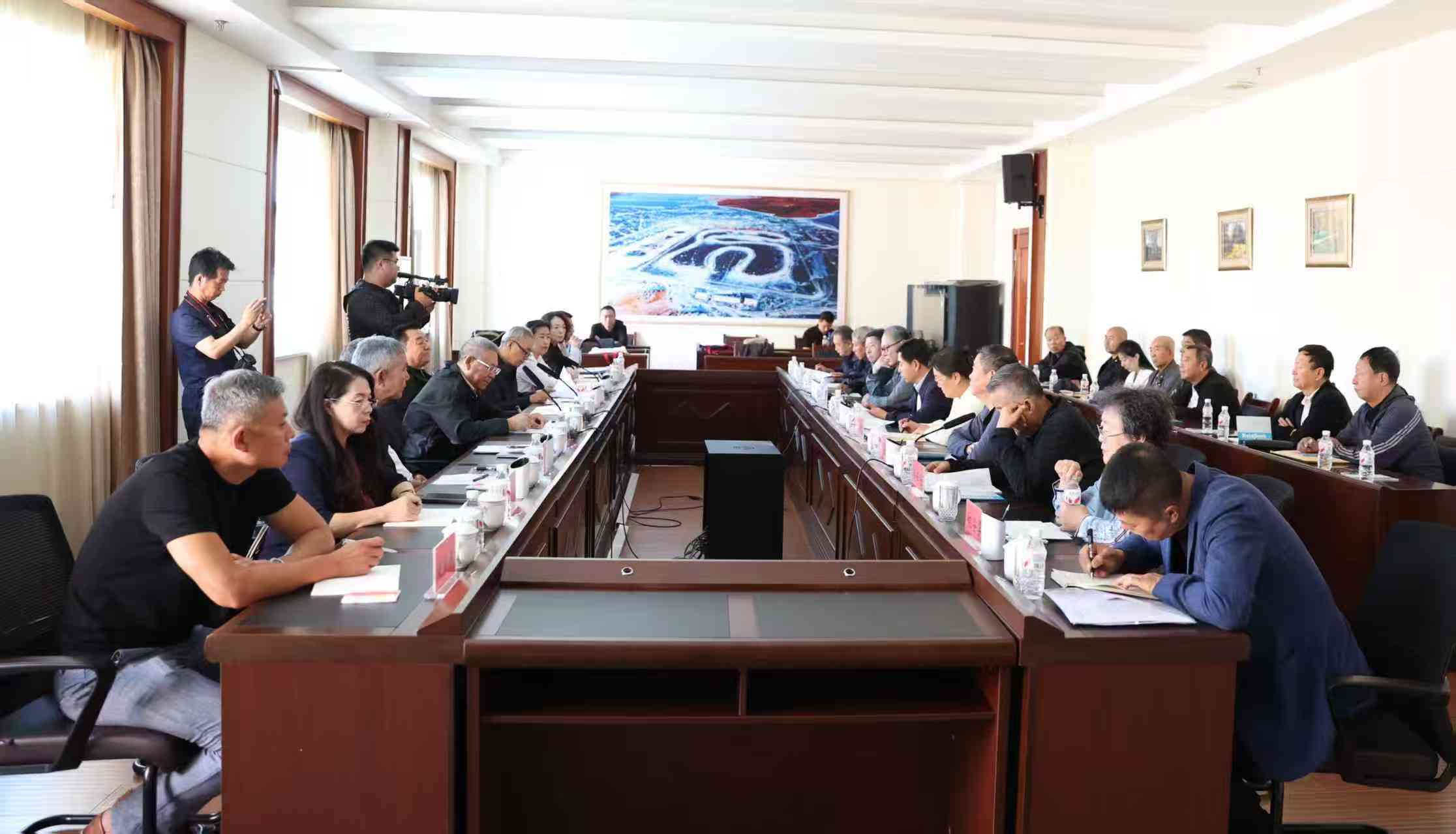 1757558238604419.jpg ad8c9ae44dbadf1a4a7fc159d59fa01.jpg