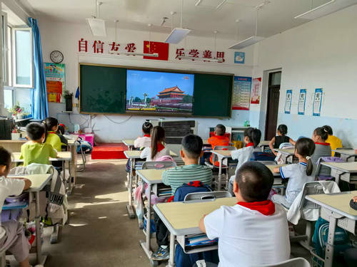 1757640967377243.jpg 教育关工委观看93阅兵1_副本.jpg