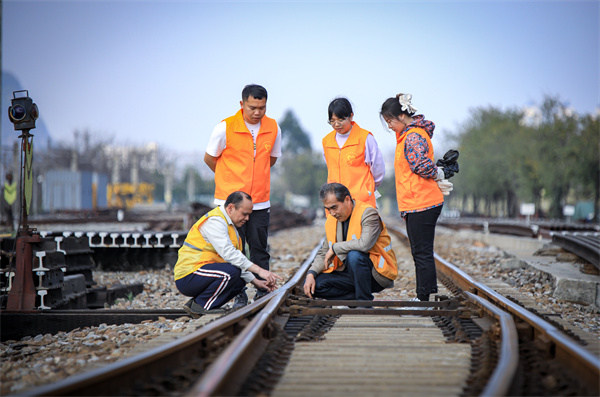 1757676743964452.jpg 1a36c4404dafce61d0a5a8909f0faa9.jpg