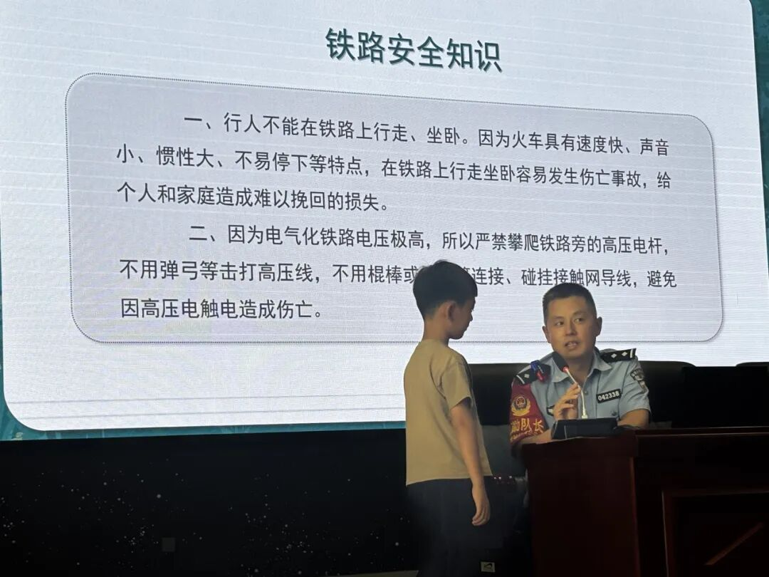 1757859957424647.png 图片12.png