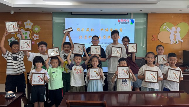 1757894489394183.jpg 城.jpg