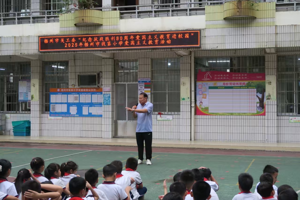 1758109098371236.jpg b7bdaf975f1ab87aeeb7972f1f7930f.jpg