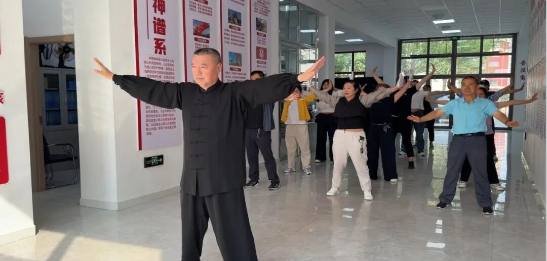 1758155471729815.png 图片1.png