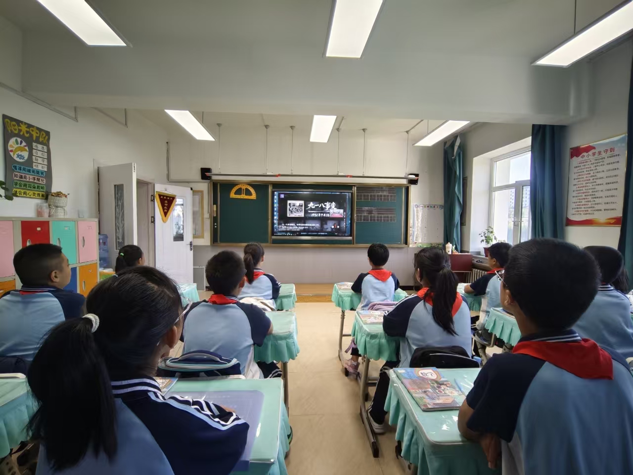 1758178759837122.jpg 0a88af66877c4a5729852045b5b1184.jpg