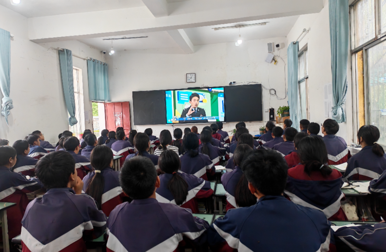 1758183386910373.png 2.png