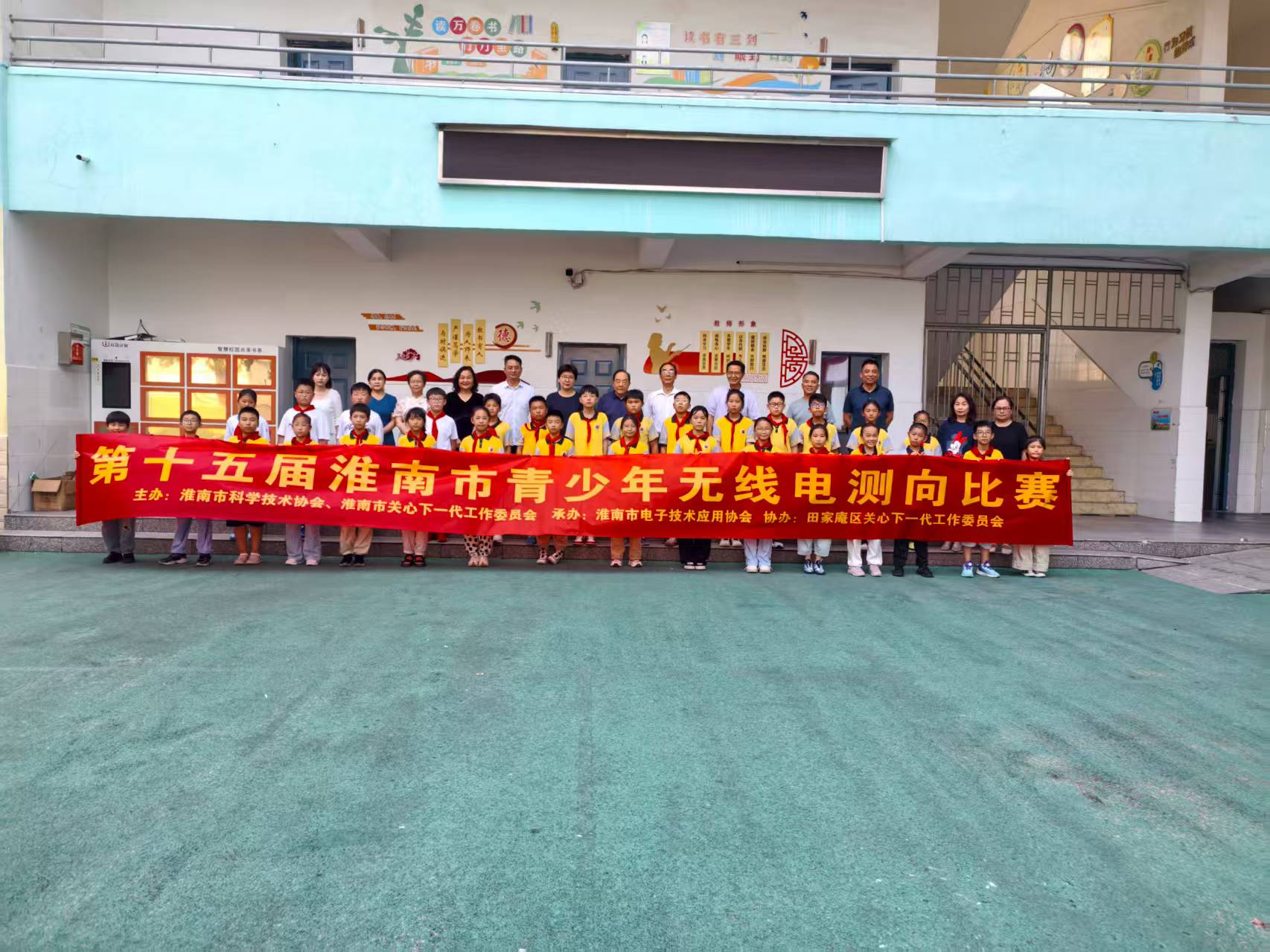 1758183601280624.jpg de8c25471e8df4b26d818558aa319b8f.jpg